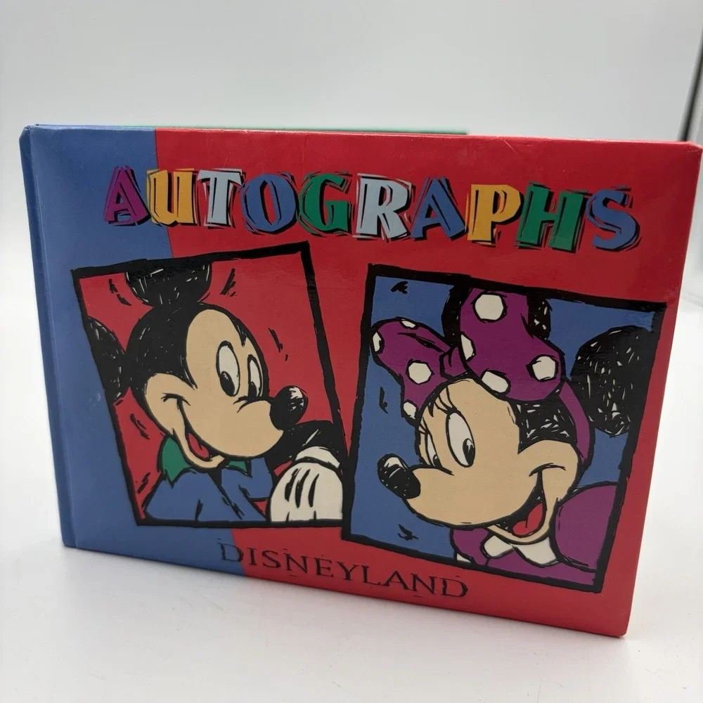Disney Land World Park 1990's Autograph Book With‎ 26 Autographs Dated 1998